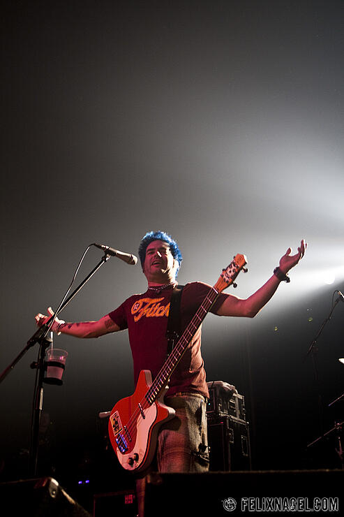 NOFX am 12. April 2011 in den Docks Hamburg