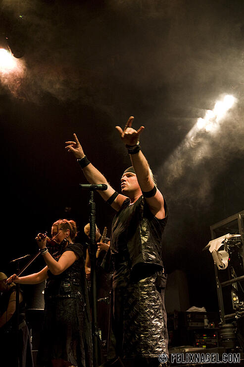 Subway To Sally am 26. Oktober 2011 in den Docks Hamburg