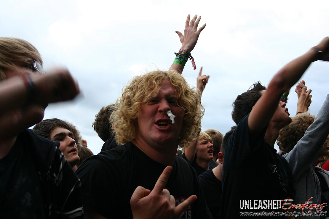 Auf dem Mach1 Festival 2009 bei Limburg im Rahmen meines FH Projekts 'Unleashed Emotions'