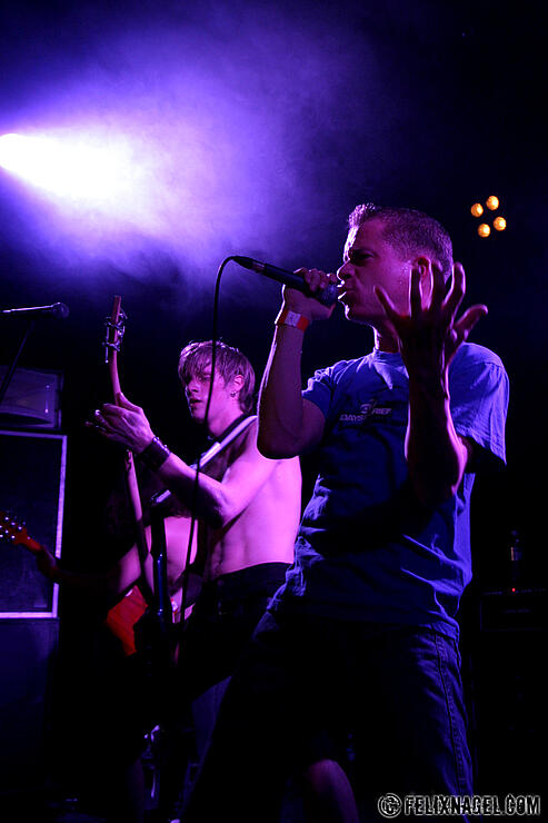  
 beim Emergenza Newcomer Festvial Semi Finale am 13.05.08 in der Batschkapp (FFM)
Last Exit To Anywhere beim Emergenza Newcomer Festival 2008 Semifinale in der Batschkapp (FFM)