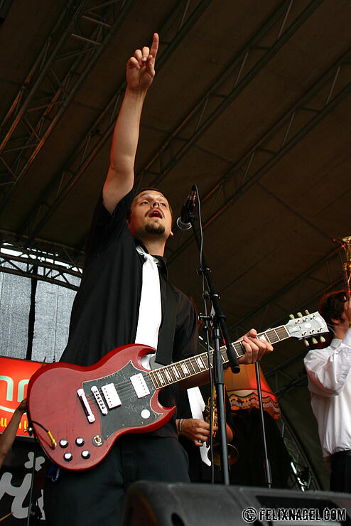 Die Friedberger Ska Band 'Evil Cavies' auf dem Soundgarden Festival 2008 in Friedberg (Hessen) 