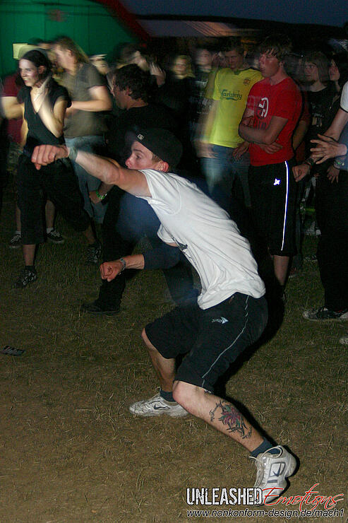 Auf dem Mach1 Festival 2009 bei Limburg im Rahmen meines FH Projekts 'Unleashed Emotions'