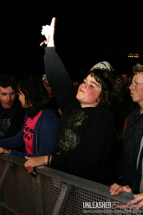 Junger Fan auf dem Mach1 Festival 2009 bei Limburg im Rahmen meines FH Projekts 'Unleashed Emotions'Junger Fan