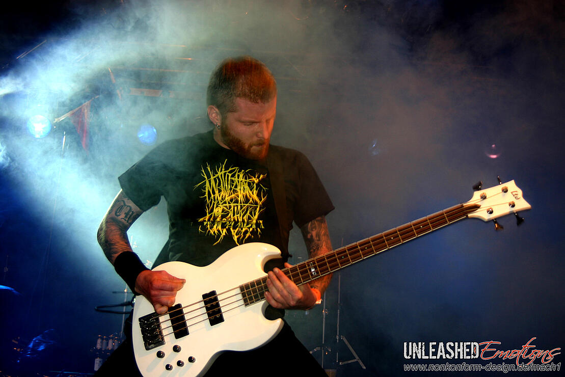 Six Reason To Kill auf dem Mach1 Festival 2009 bei Limburg im Rahmen meines FH Projekts 'Unleashed Emotions'