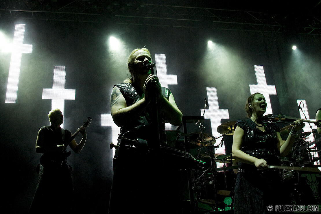 Subway To Sally am 26. Oktober 2011 in den Docks Hamburg