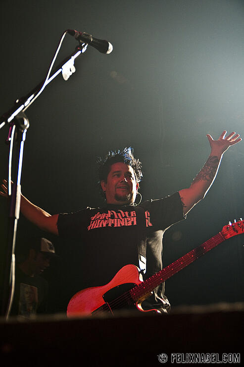 NOFX am 12. April 2011 in den Docks Hamburg